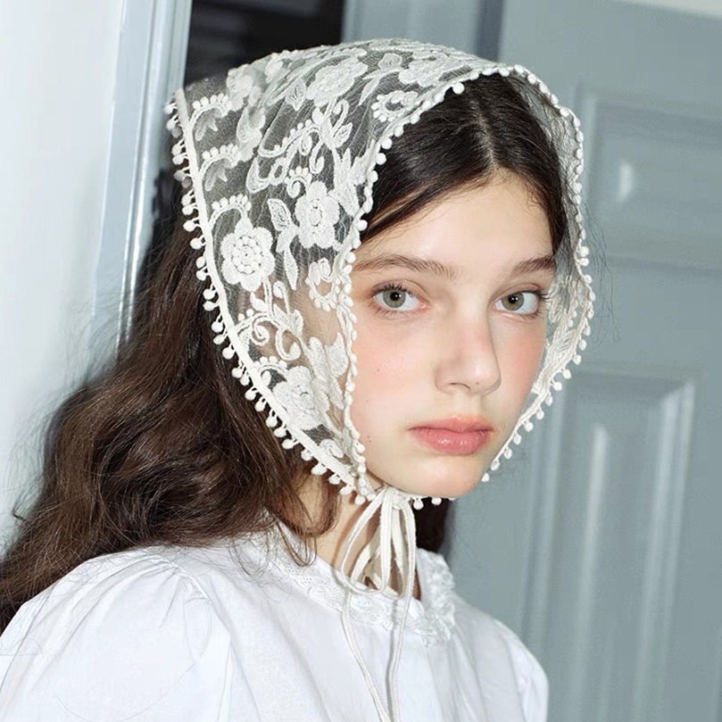 White Woven Floral Lace Hair S - đánh giá và giá Photography Triangle