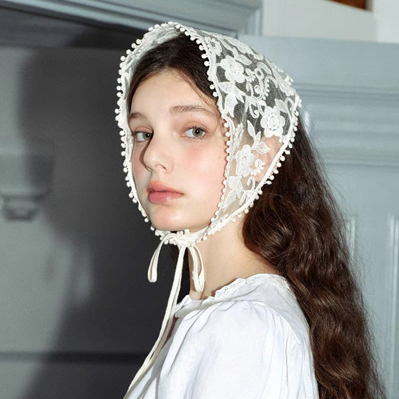 White Woven Floral Lace Hair S - đánh giá và giá Photography Triangle